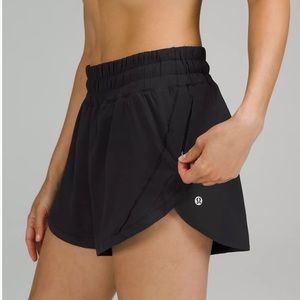 Lululemon tracker short